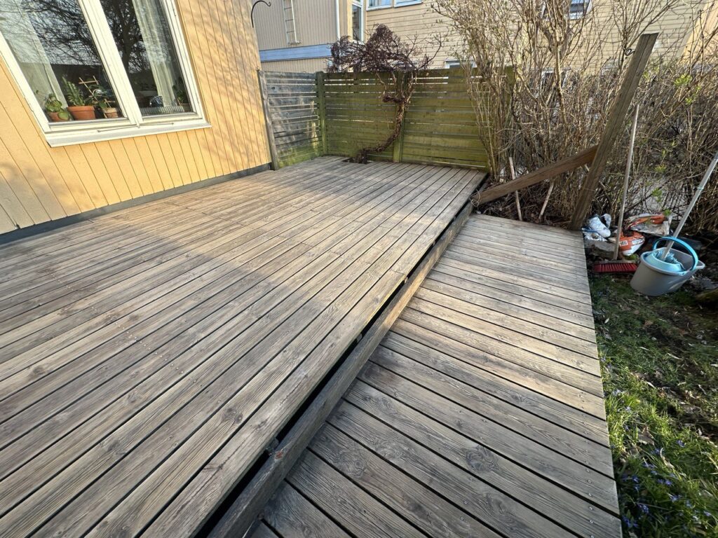 rengöring trädäck efter