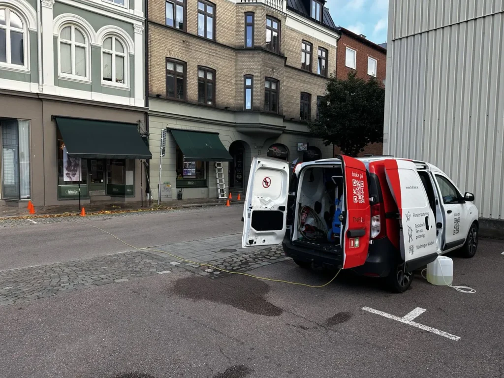 Rengöring markis i Landskrona för Idas Hårdesign - Thefläck städtjänst 4