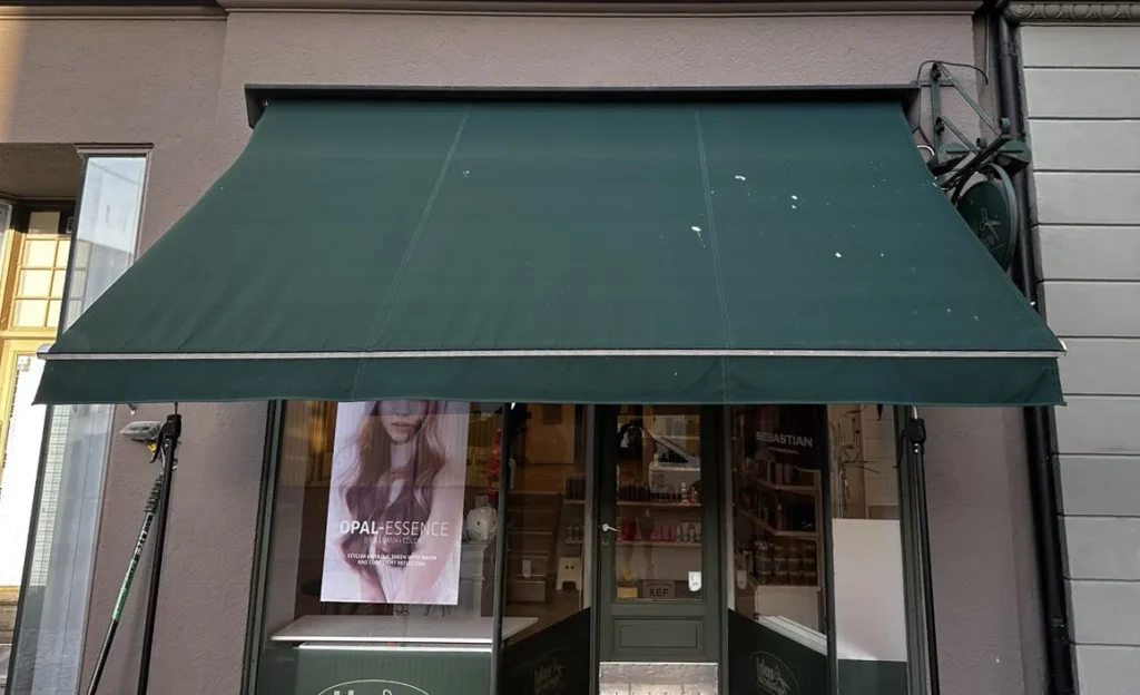 Rengöring markis i Landskrona för Idas Hårdesign - Thefläck städtjänst 5